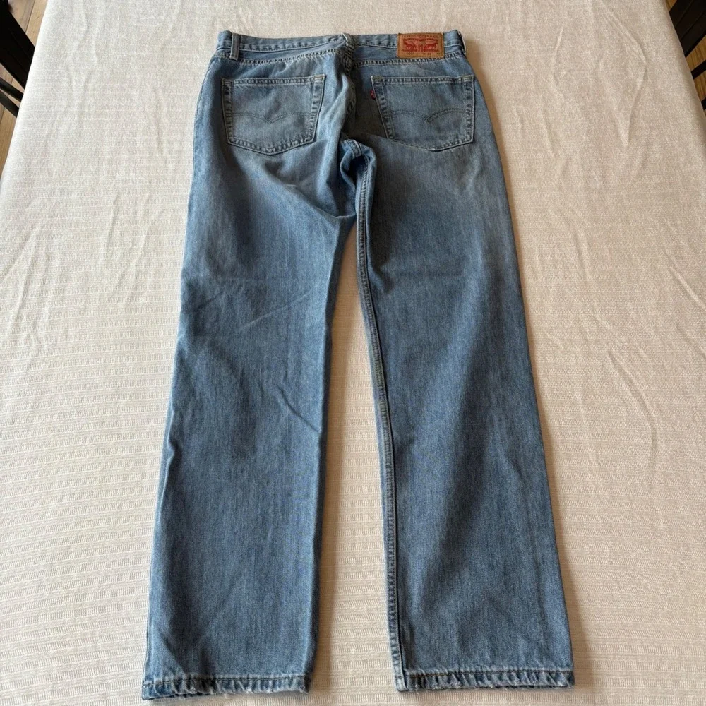 Levi Strauss‎ Men Light Wash Blue Straight Leg Denim Jeans 33x32